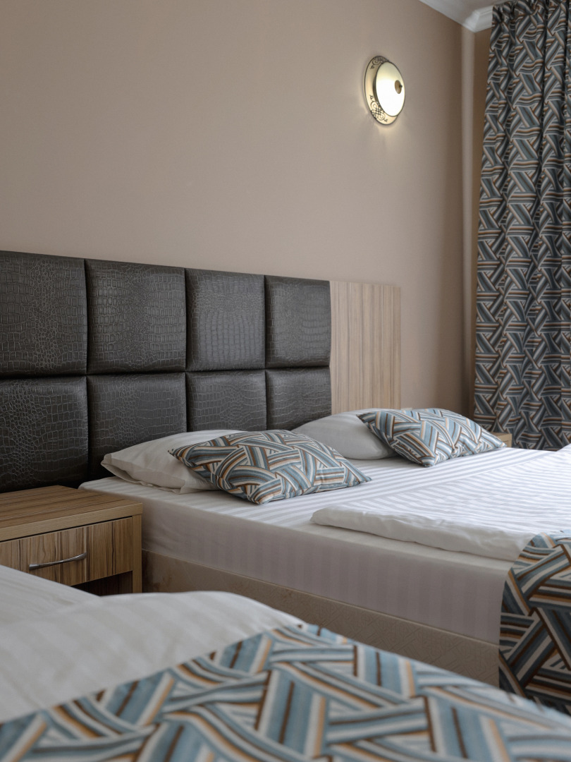 Отель Мартон Ока