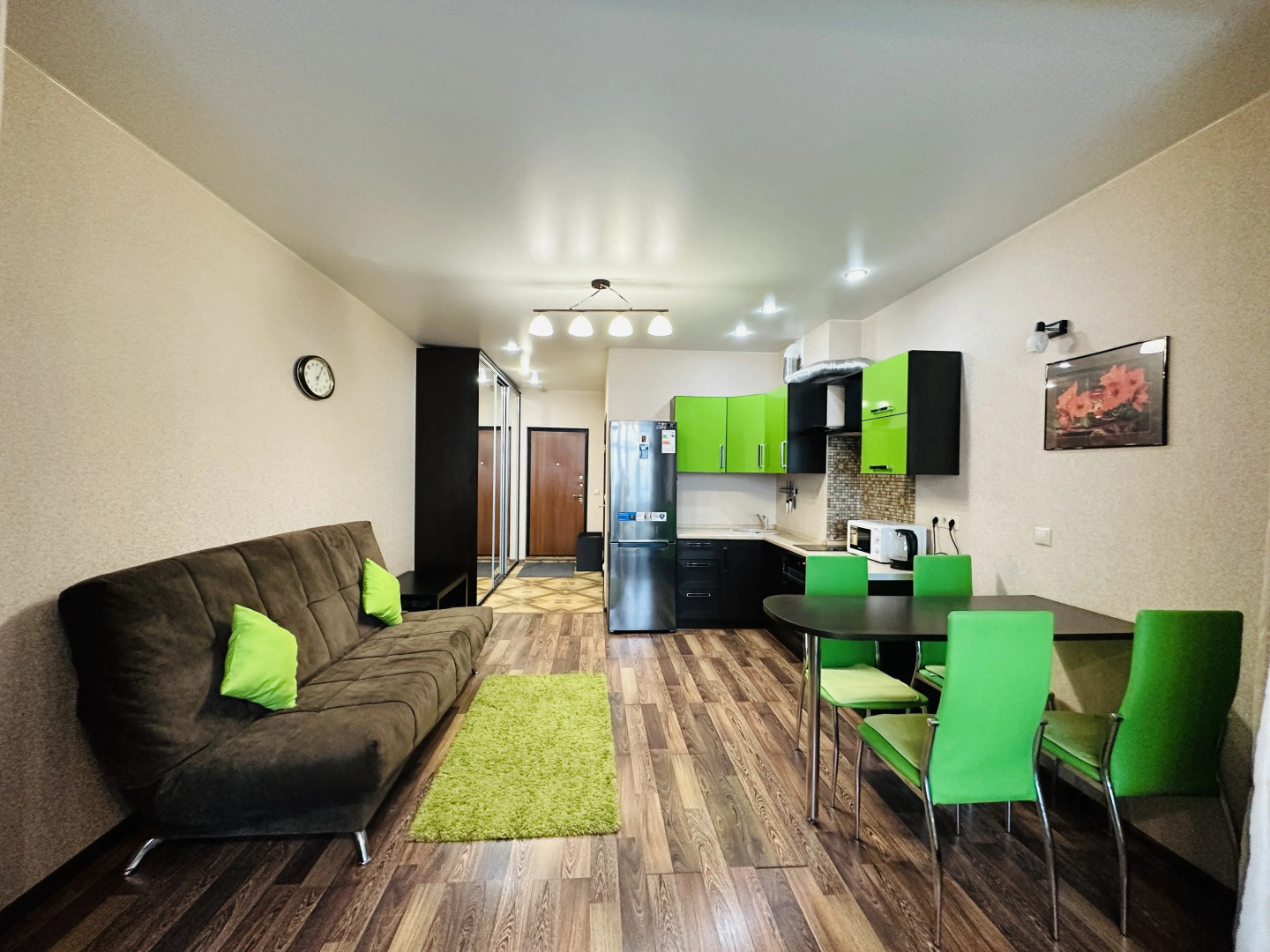 Квартира Nasutki38 студия Изумруд