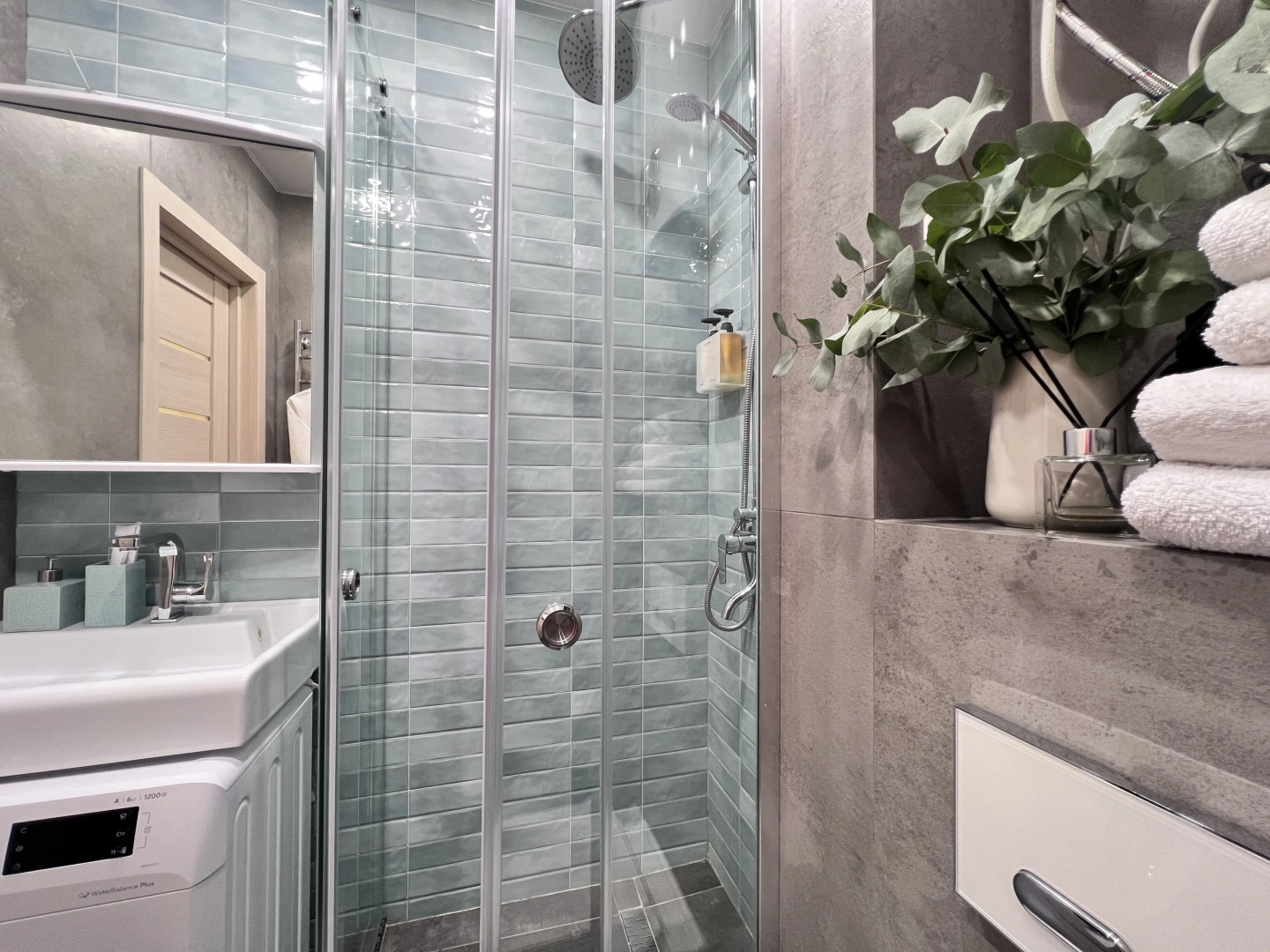 Апартаменты для двоих с выходом на набережную