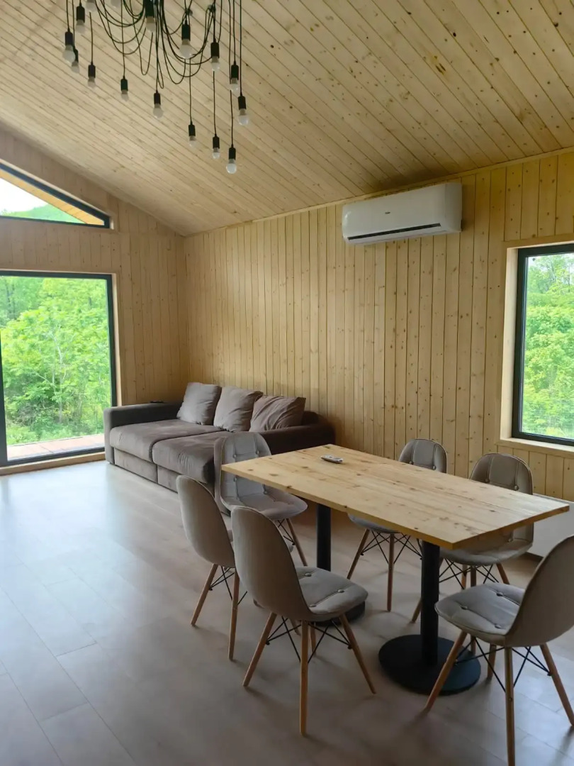 Частный дом Барн-Хаус с бассейном для Вашего уютного отдыха в Артеме