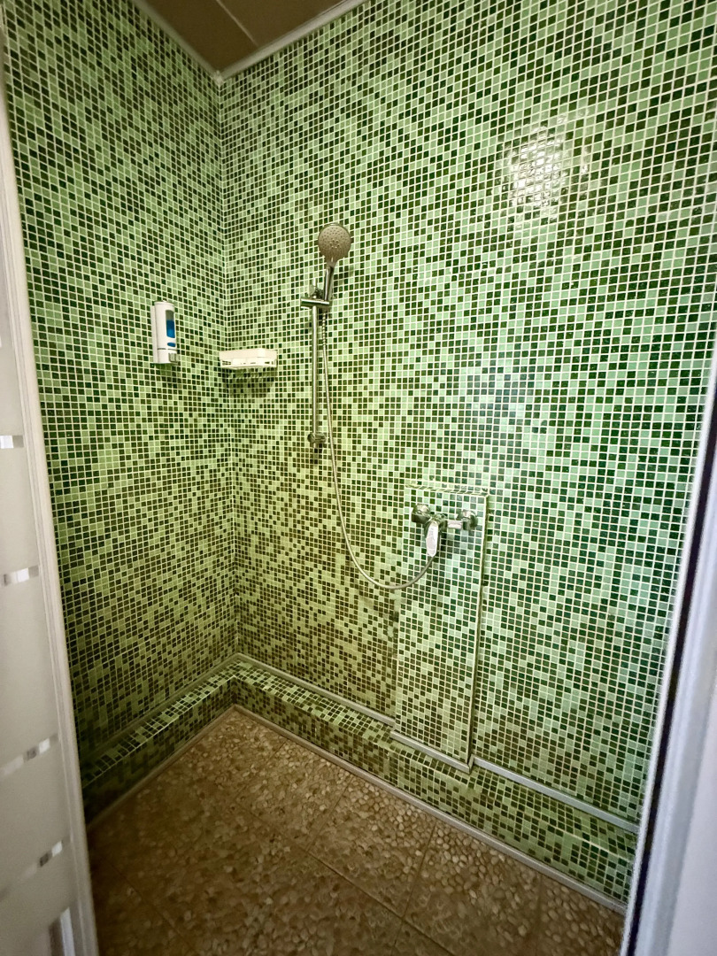 Отель 104 Rooms