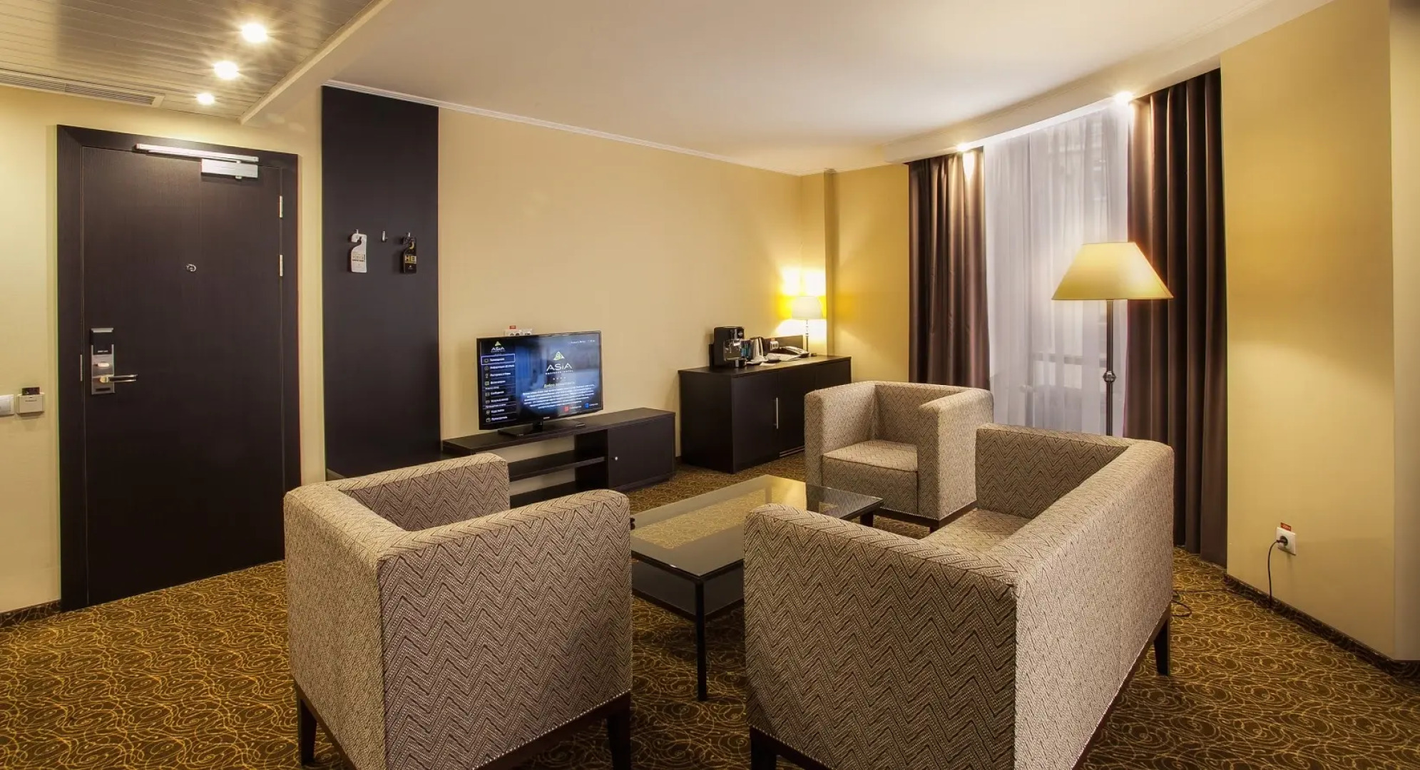 Отель Азия Бизнес