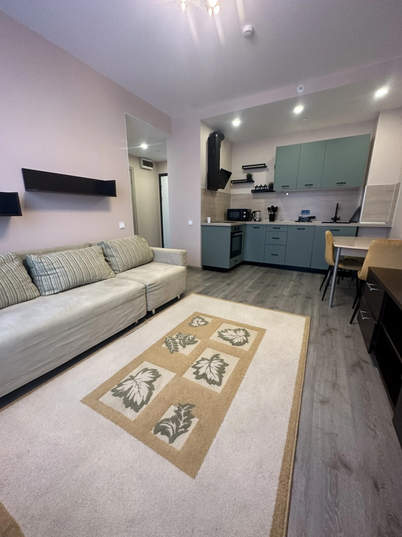 Апартаменты 817 на проспекте Витебский 99стр1/1