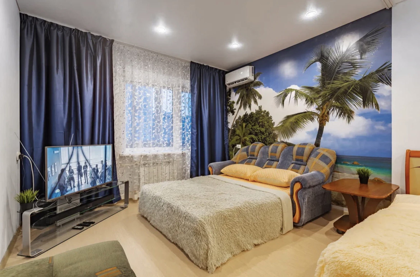 Уютные Апартаменты с Видом на реку Волгу (ул. 5 просека д.101)