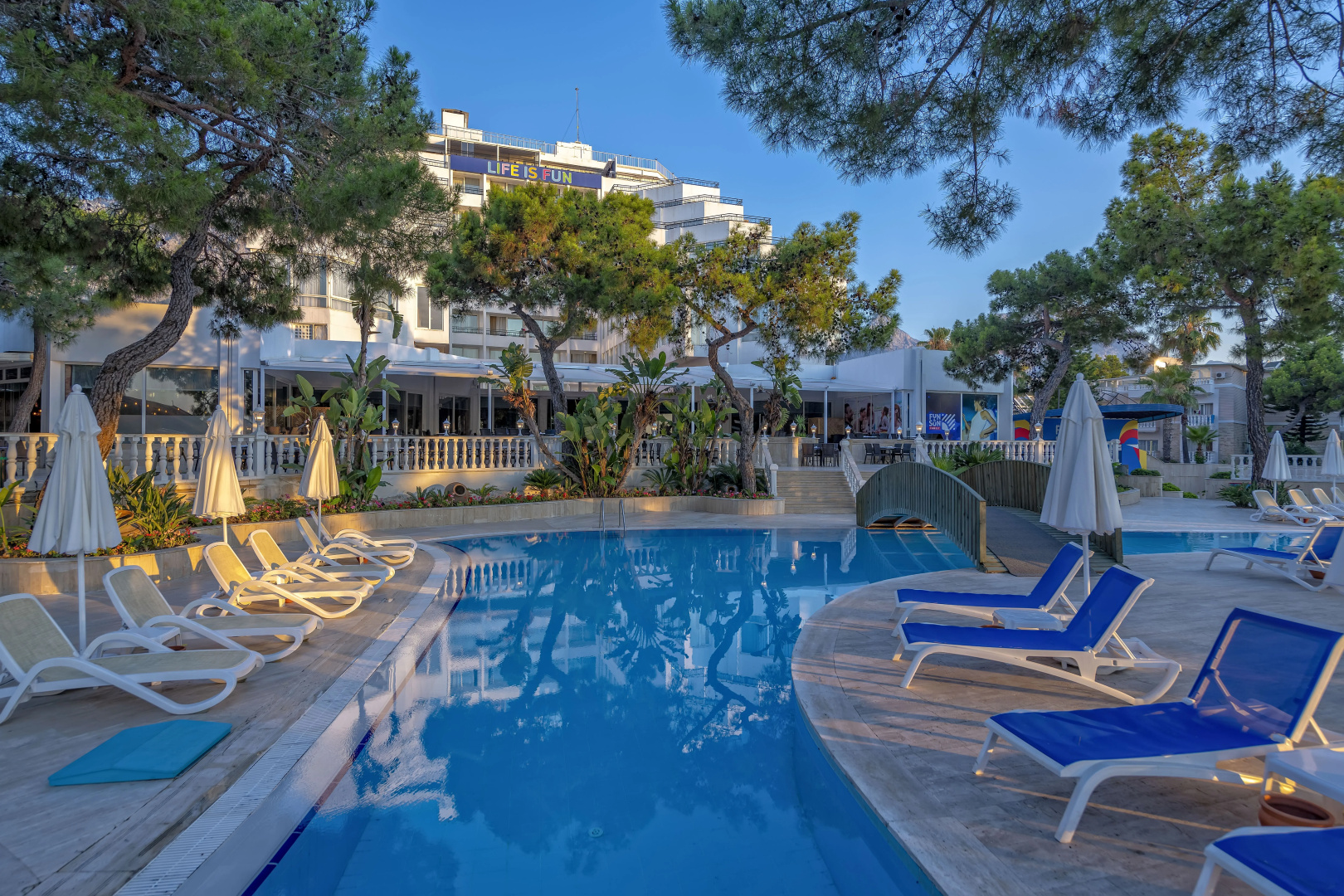 Amara Comfort Resort 