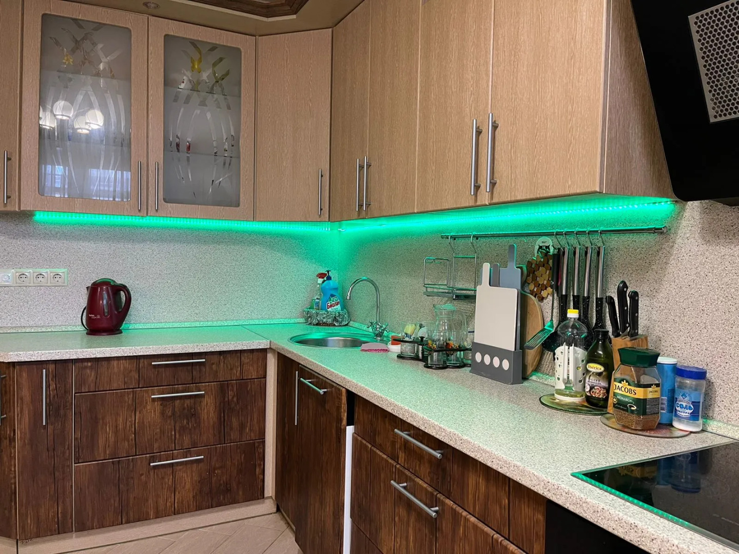 Апартаменты Royal Aurora на Махалина