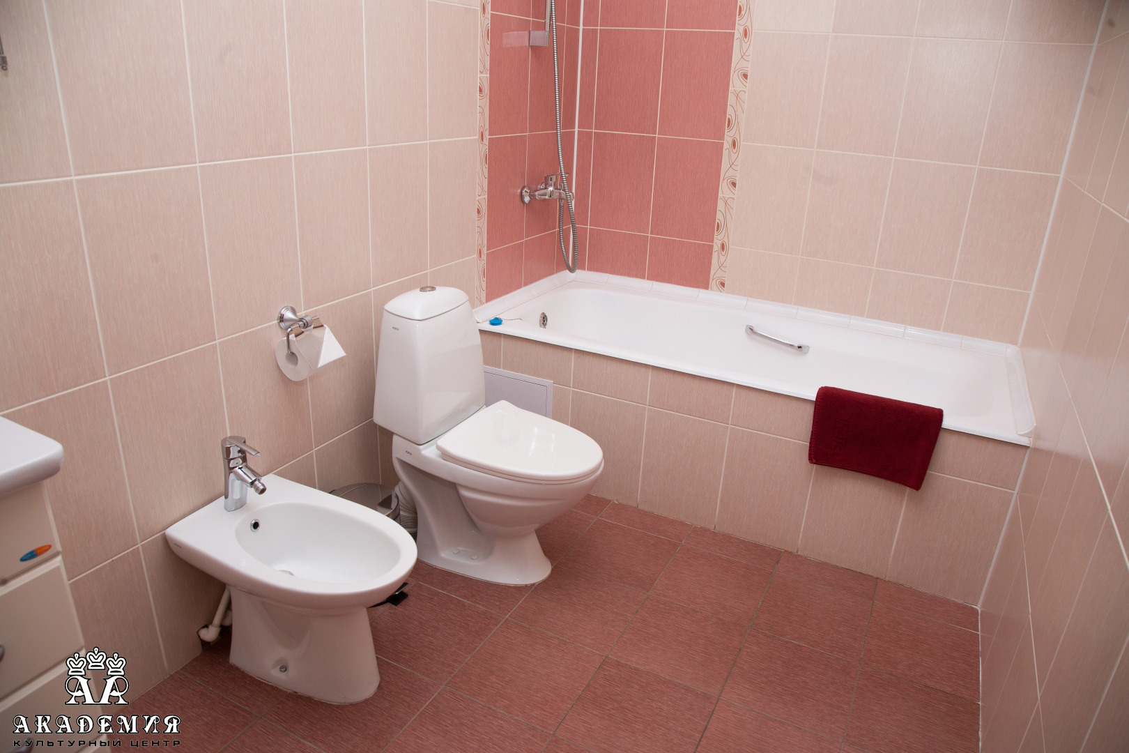 Отель Академия