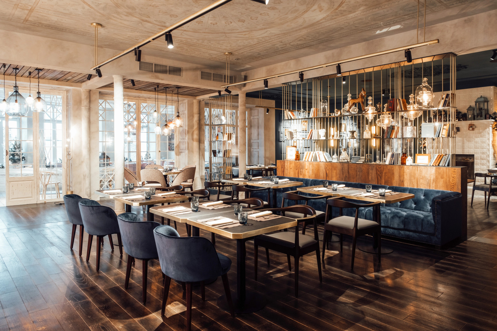 Отель Островский