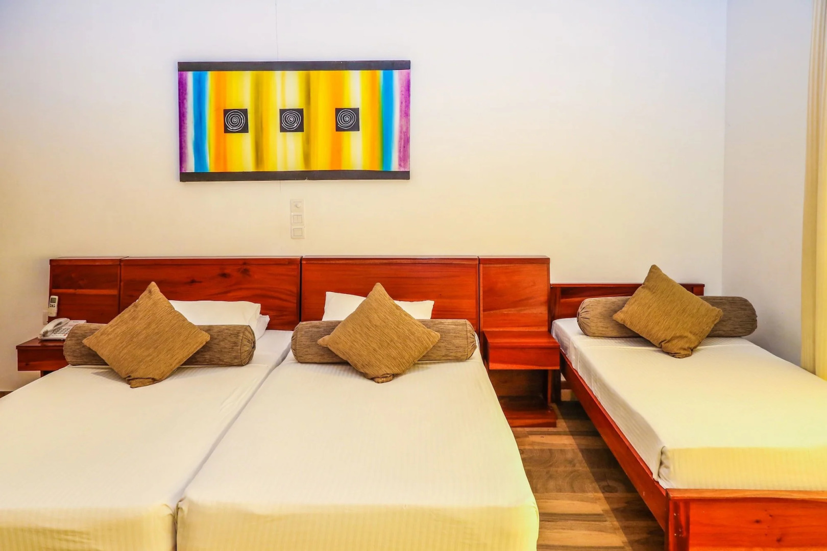 Oak Ray Regency Hotel