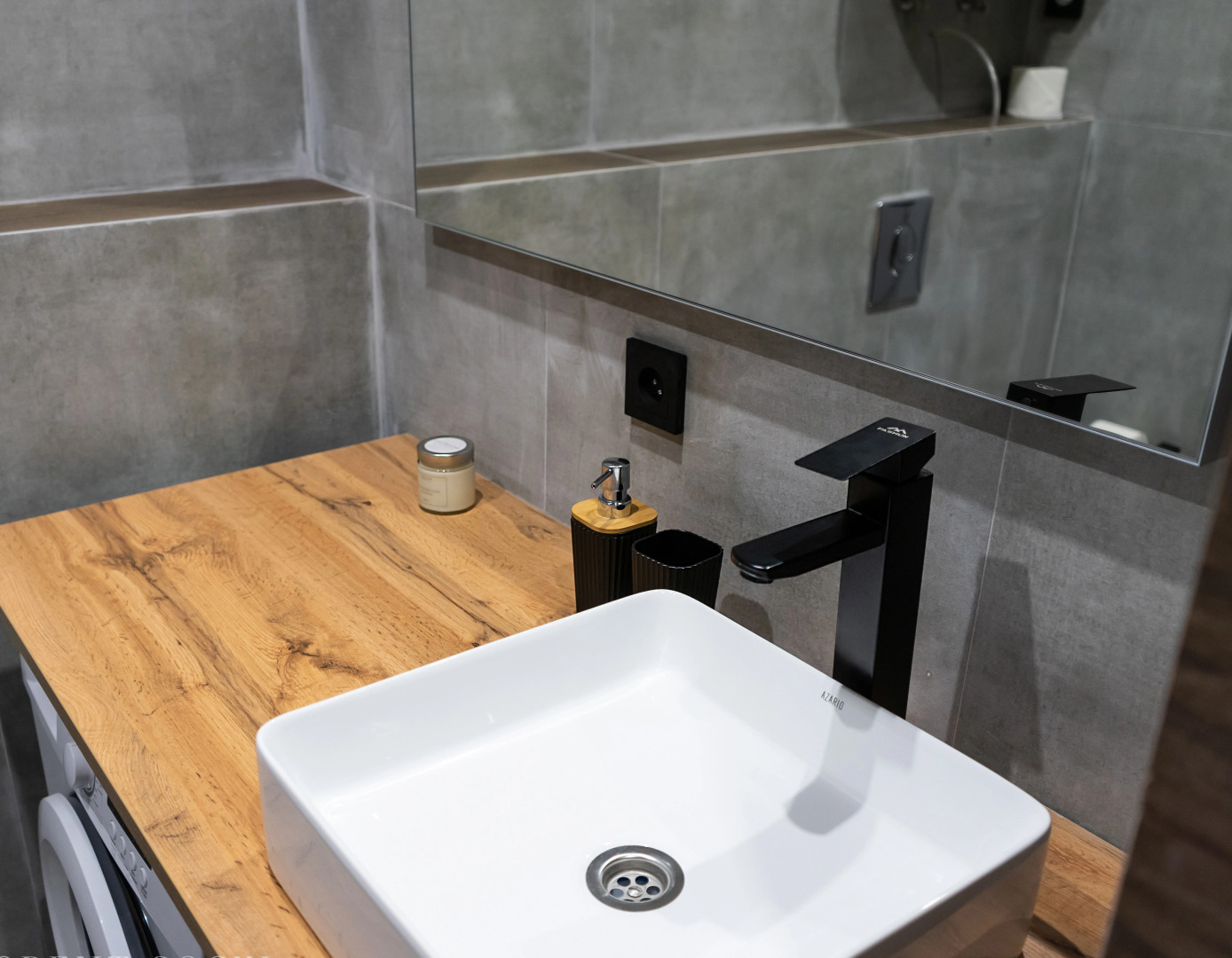 Апартаменты уютные Морент с балконом в ЖК Сорренто Парк