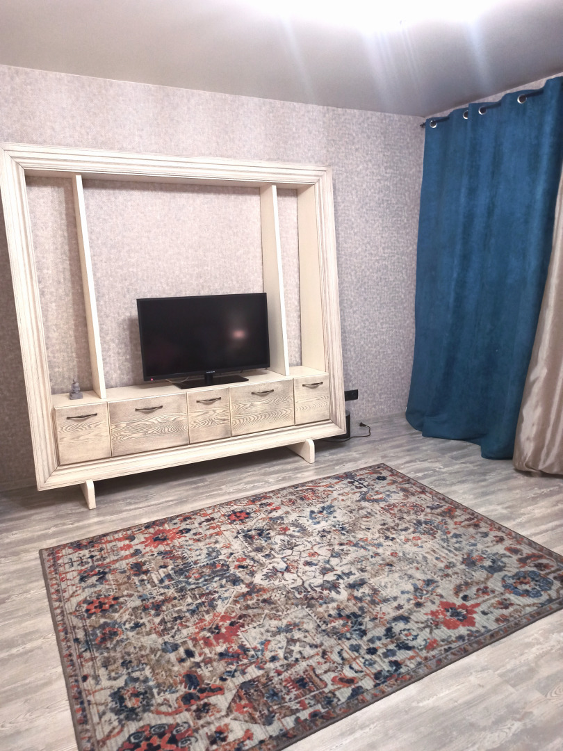 Квартира Двухкомнатная Улица Красина 60