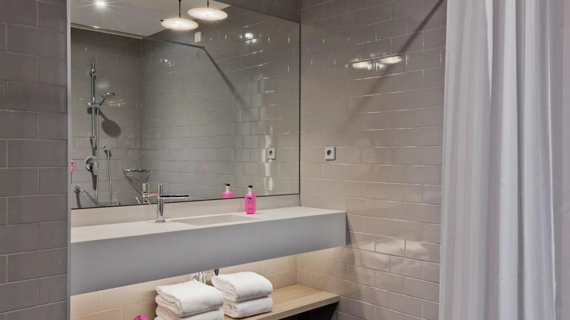 Moxy Tbilisi, a Marriott Hotel