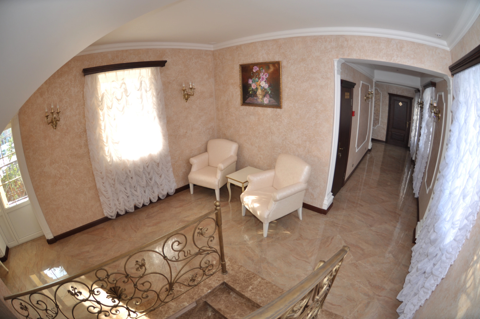 Отель Сударь