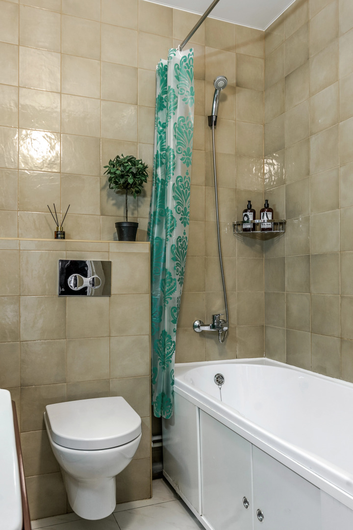 Апартаменты с балконом и красивым видом у метро