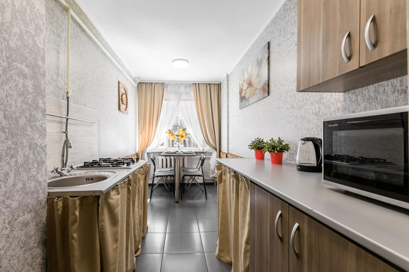 Квартира FlatStay на Перекупном 8