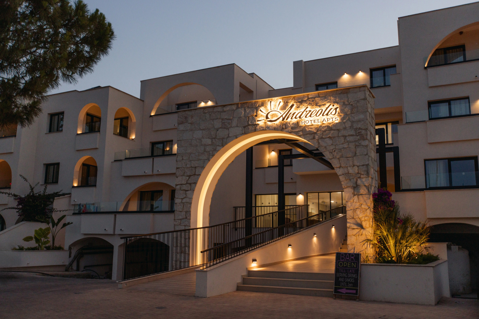 Апарт-отель Andreotis