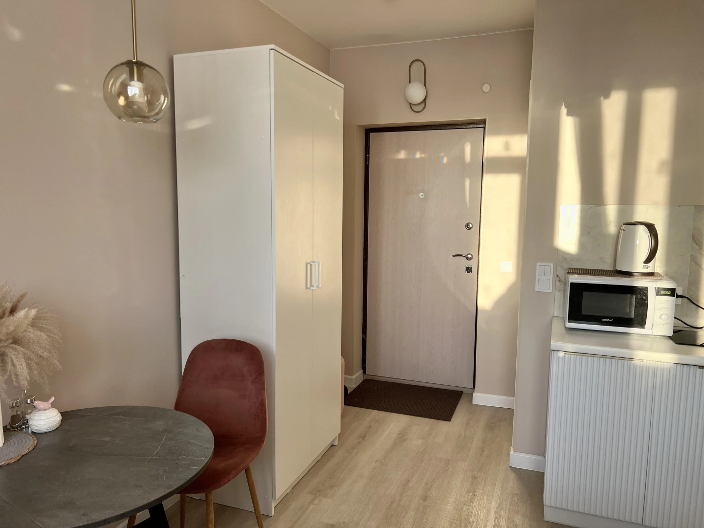 Апартаменты на улице Романтиков 1