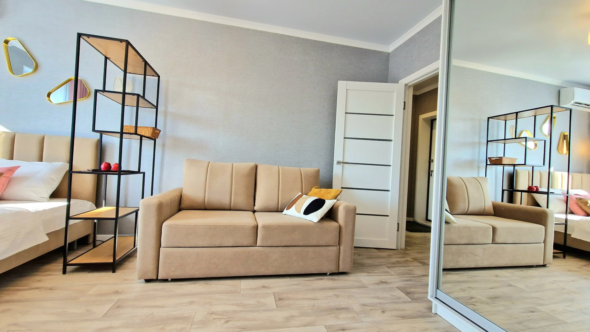 Квартира в Хорошей Локации Недалеко от Исторического Центра Города