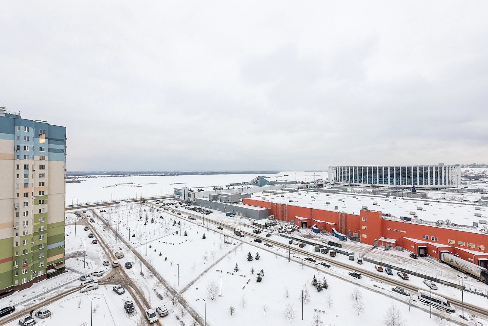 Апартаменты с видом на Волгу улица Карла Маркса 62 метро Стрелка Сова-Дом