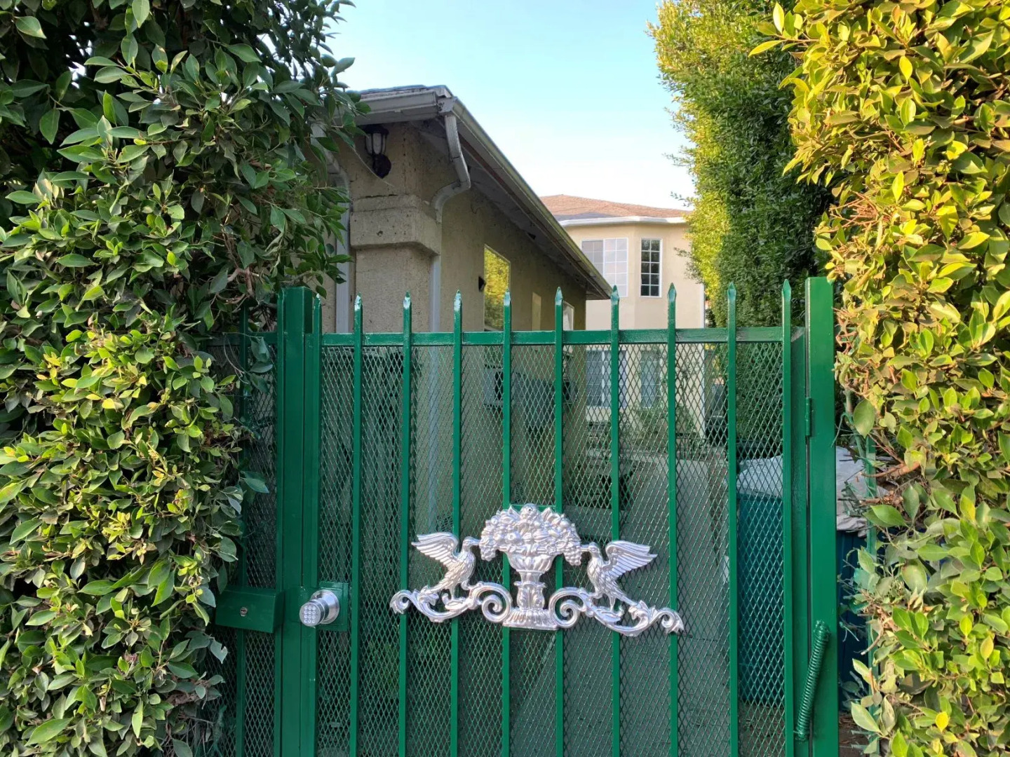 Апарт-отель Barton Bungalows