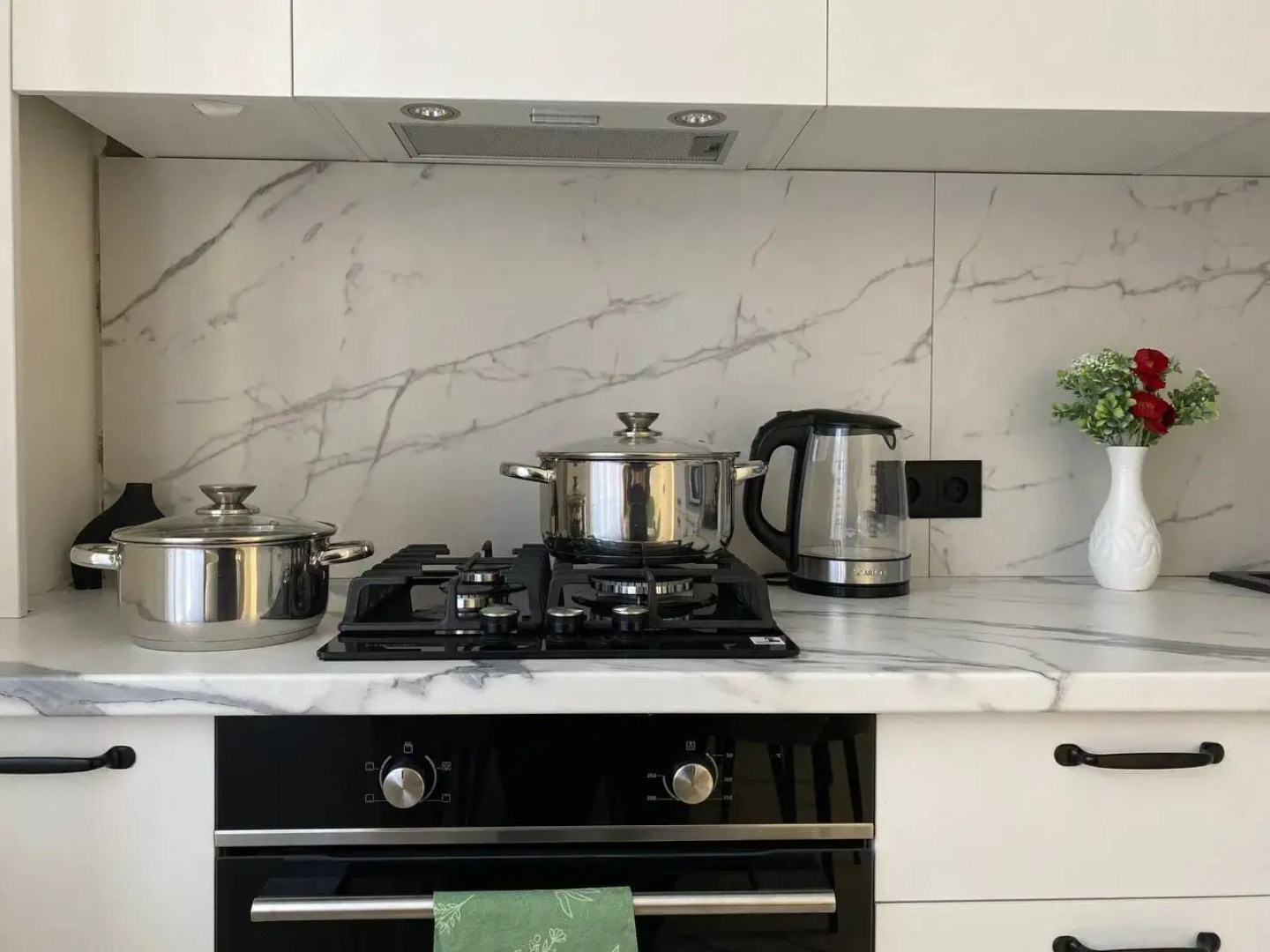 Квартира Четаева 48