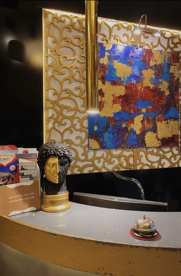 Отель Golden Gate