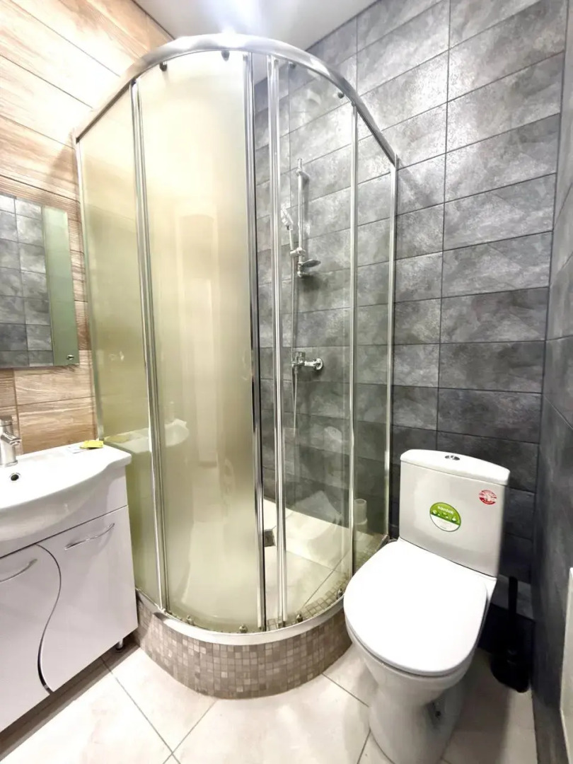 Апартаменты 0714Б Верхнеторговая площадь 4