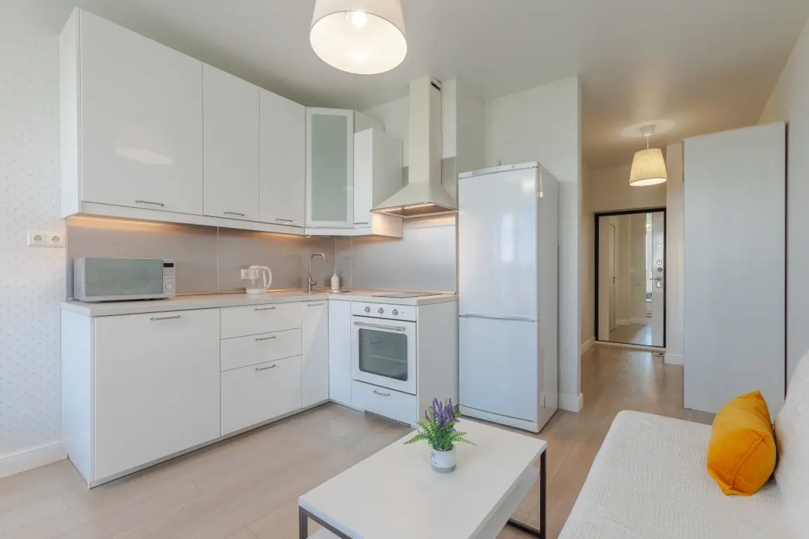 Апартаменты Дизайнерские RentPlaza 1