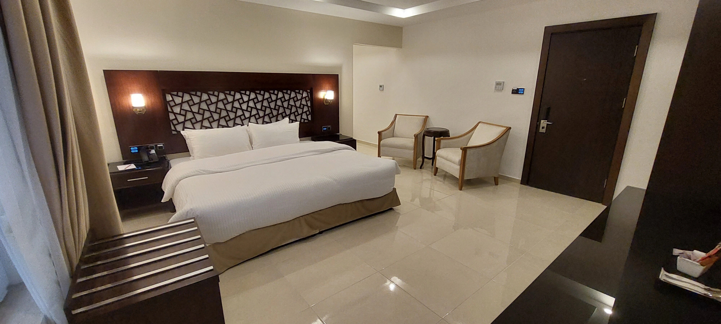 Отель Petra Elite