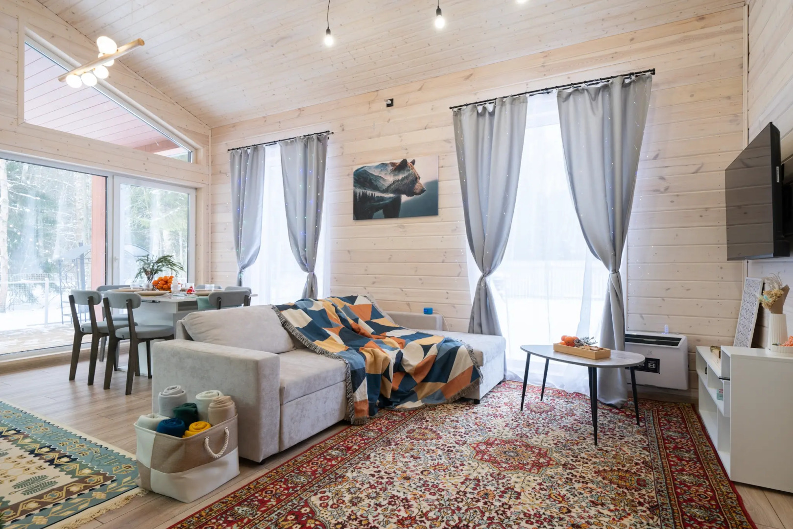 Частный дом У леса