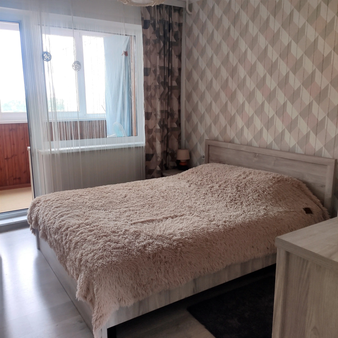 Квартира Светлая 3-комн. на Гребном канале