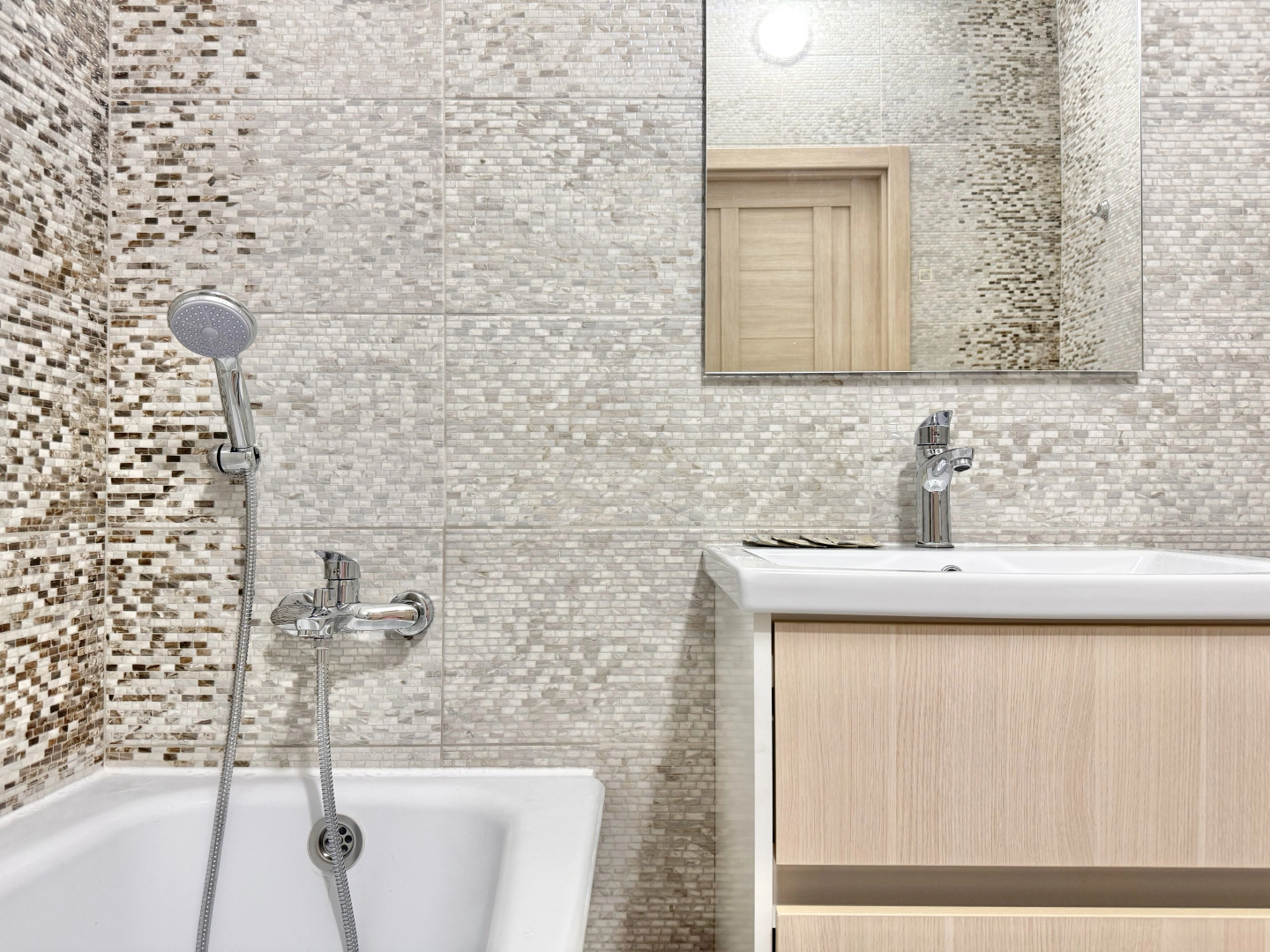 Квартира Hugge Place [Объект 185]