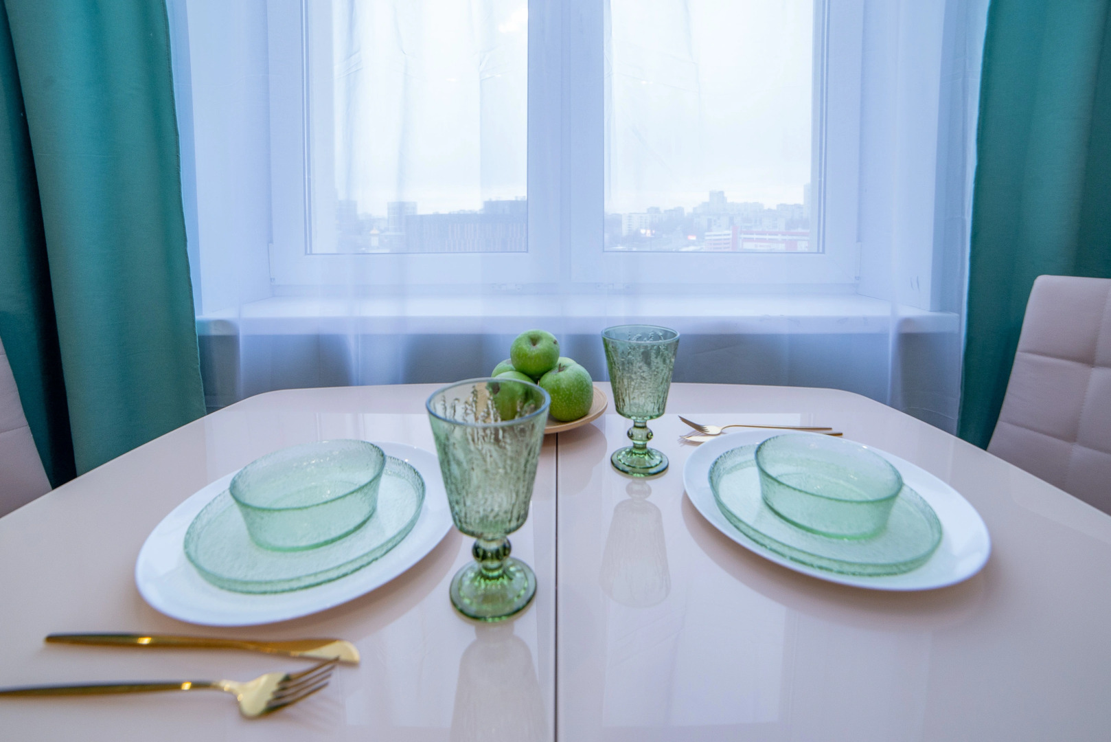 Апартаменты Бажова 68