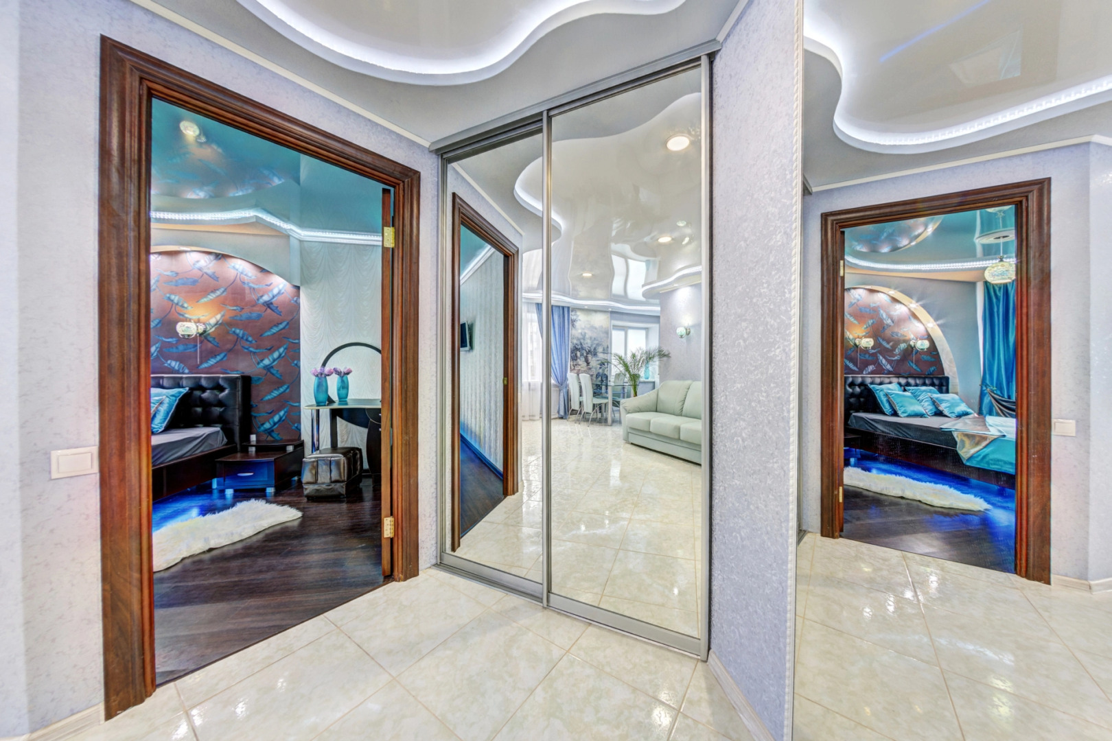 Апартаменты ИннХоум на Свободы 96