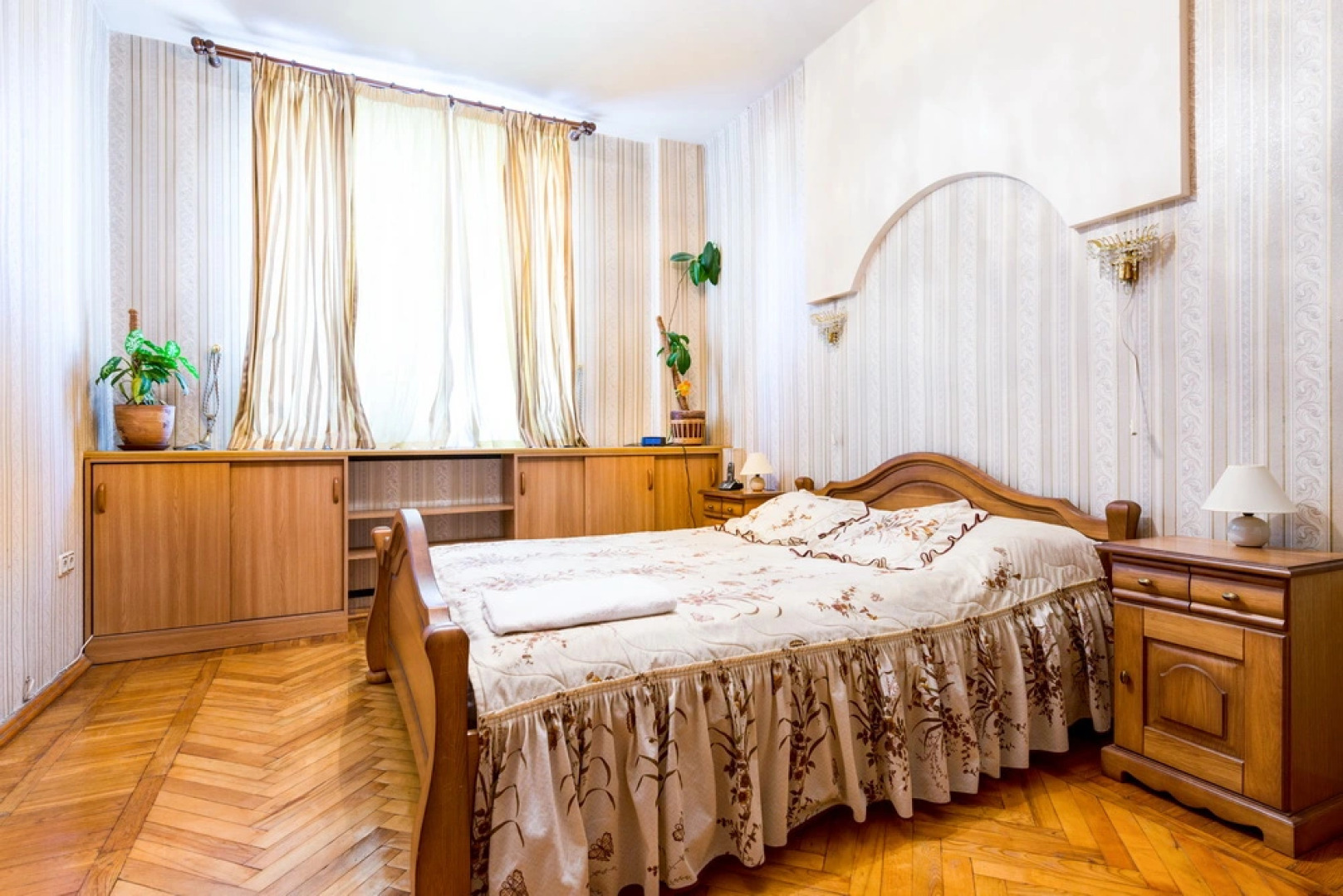 Апартаменты на Площади Победы