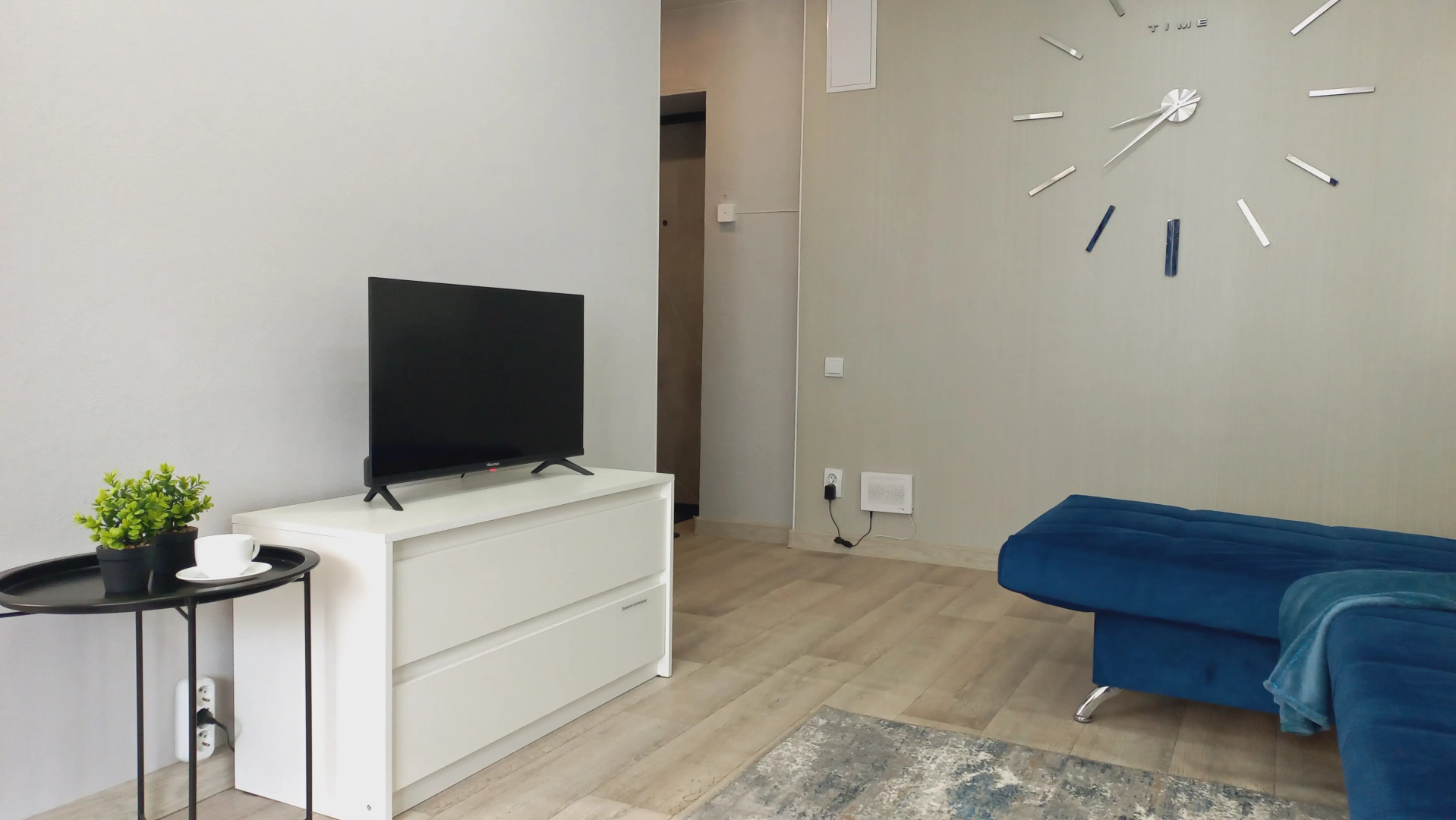 Квартира Двухкомнатная квартира-студия