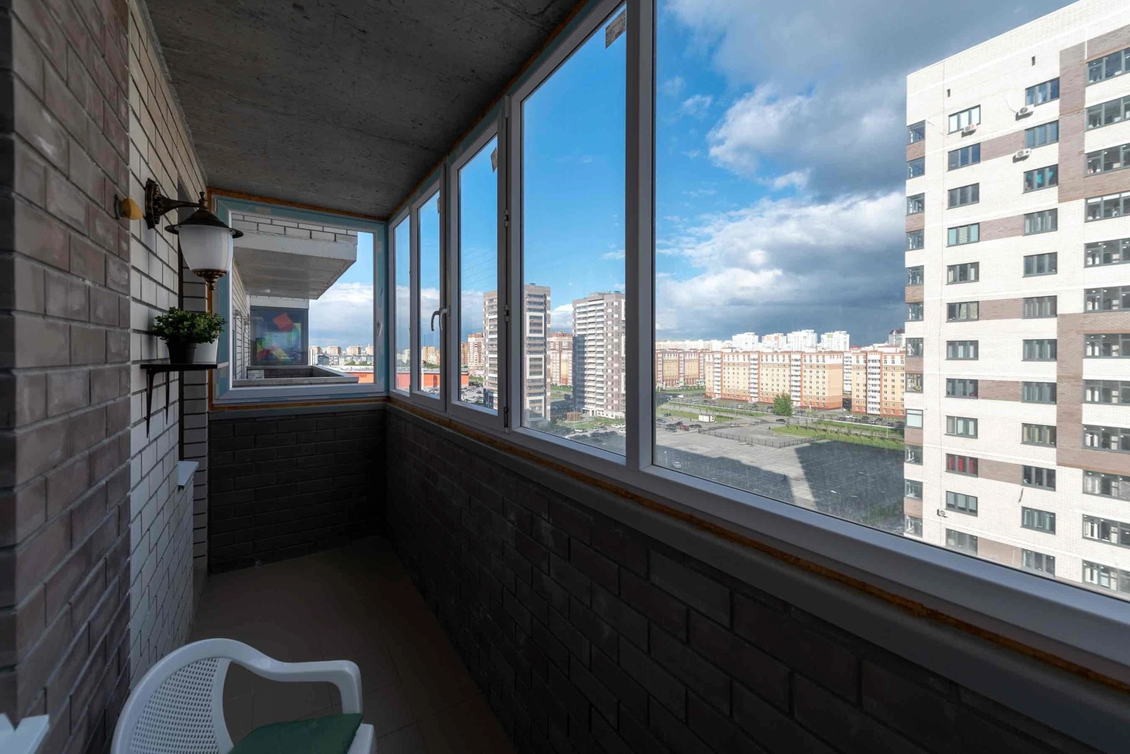 Апартаменты Топаз, закрытый двор, рядом ТЦ Кристалл