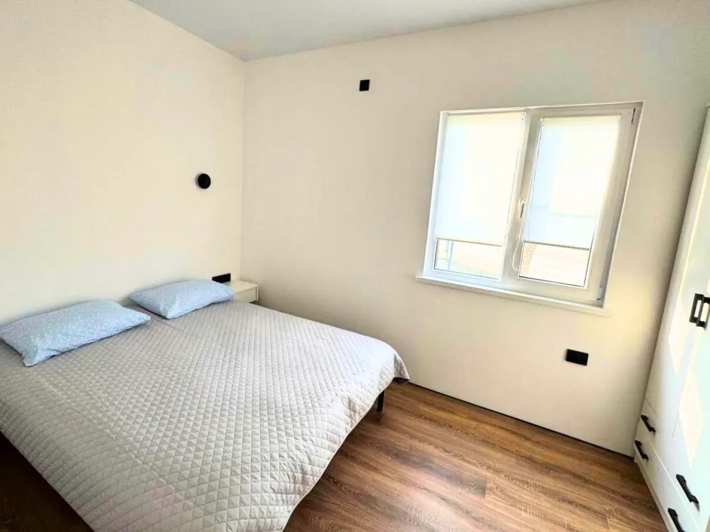 Частный дом с бассейном и баней