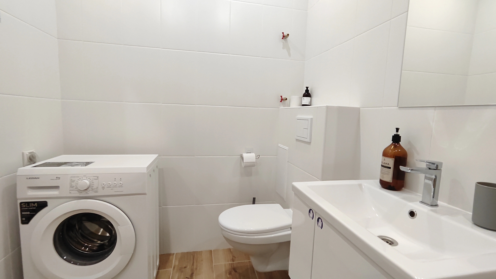 Апартаменты Panda Home возле озера