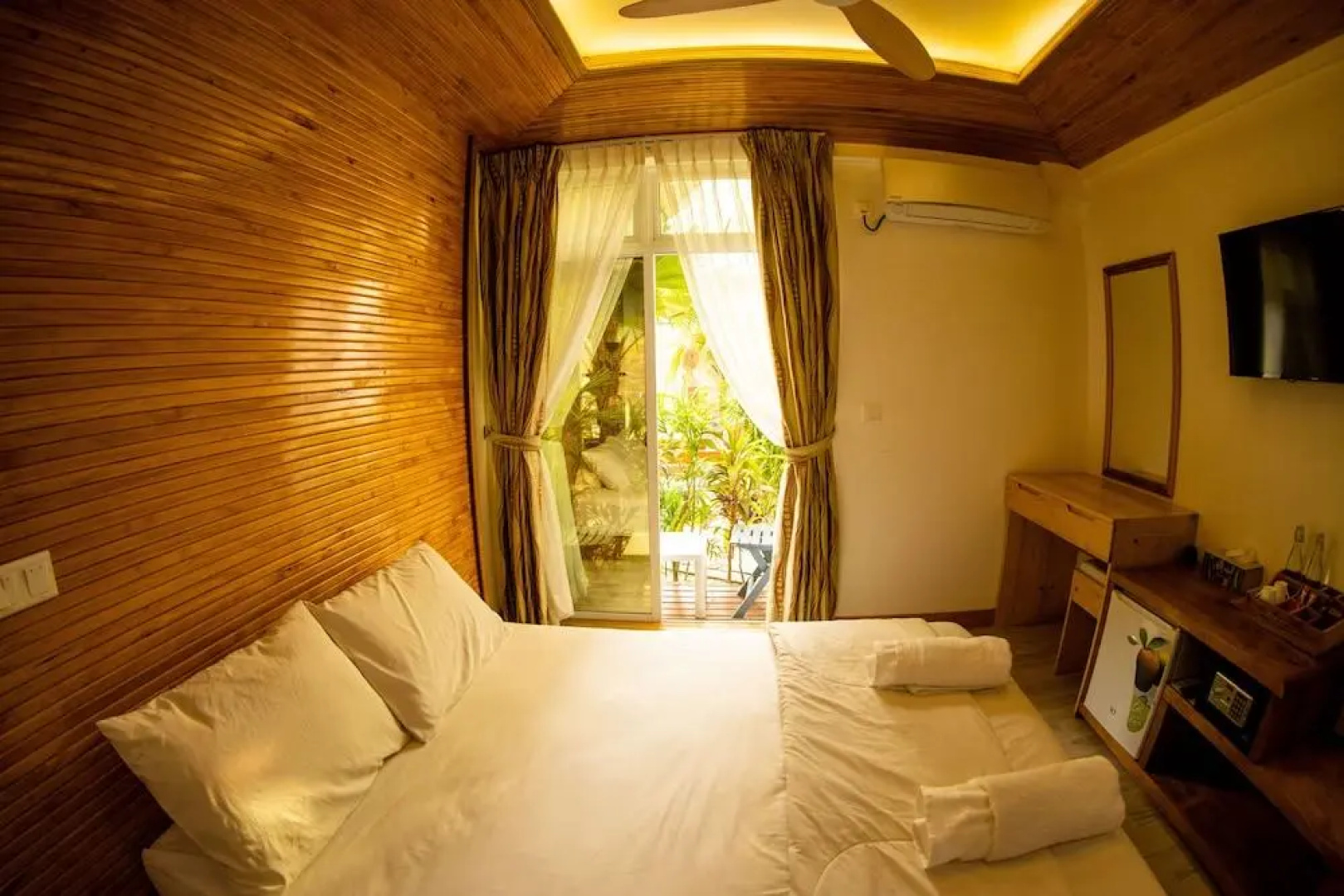 Отель Perla Dhangethi