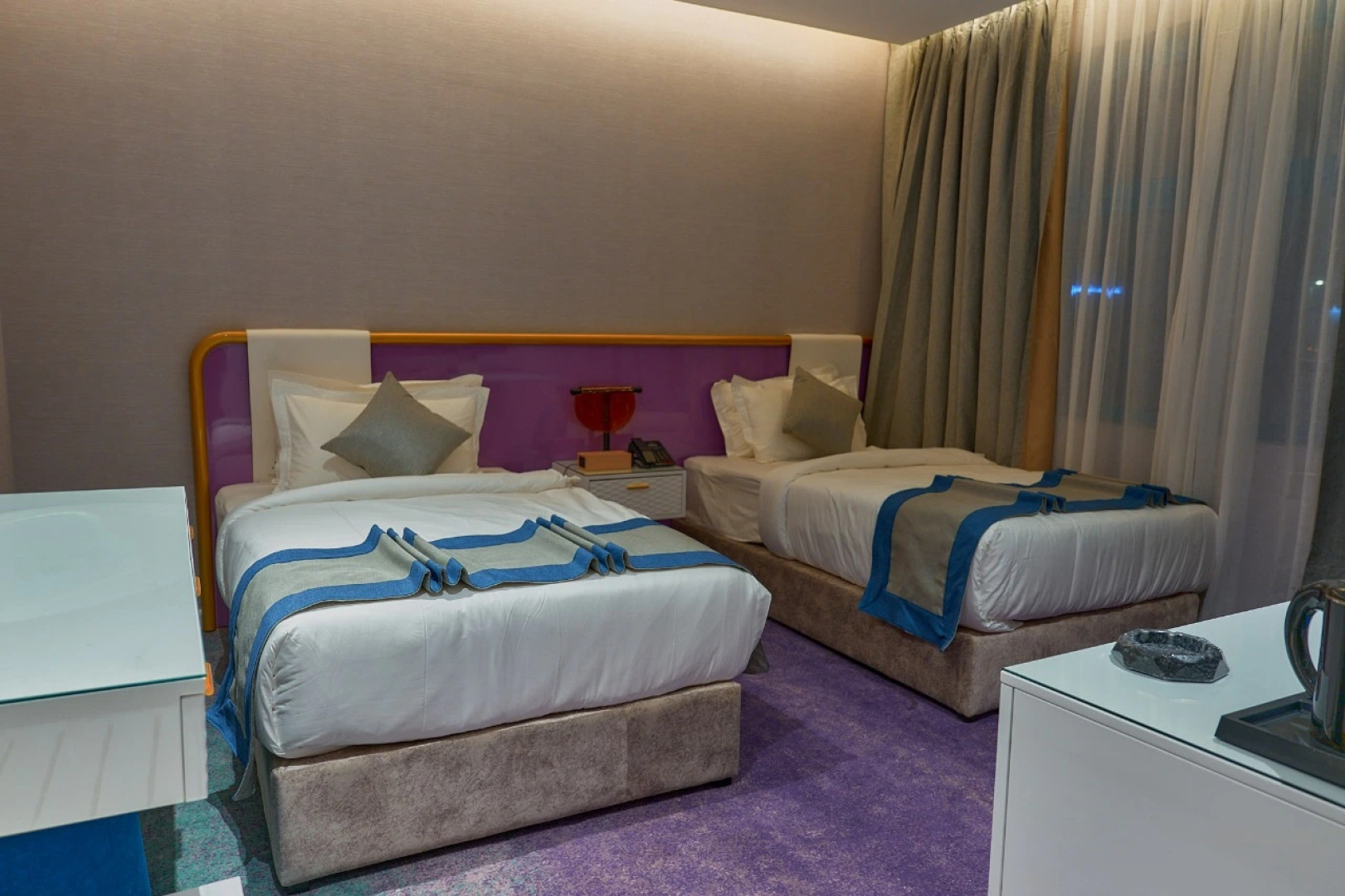 Отель Marvelous