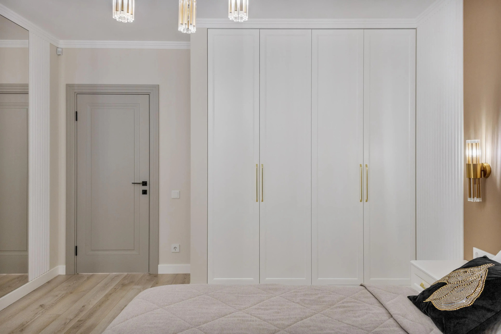 Апартаменты Juls Apart в элитном ЖК с большим балконом