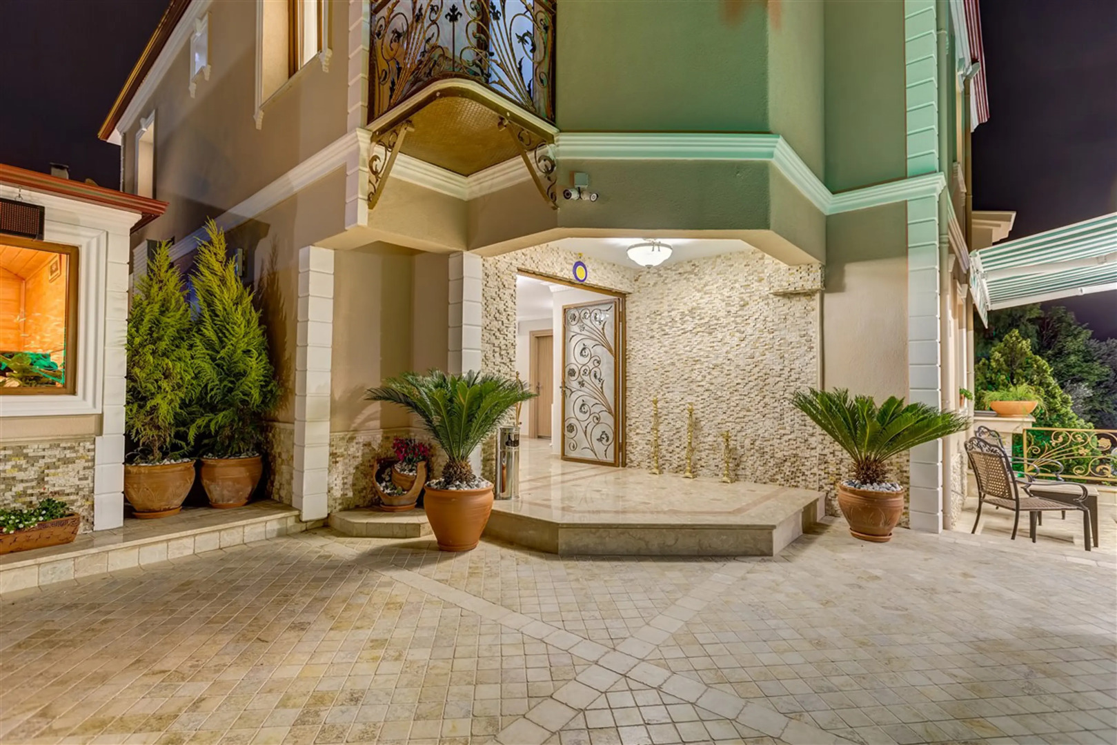 Cunda Özerbey Konaği - +13 Adults Only