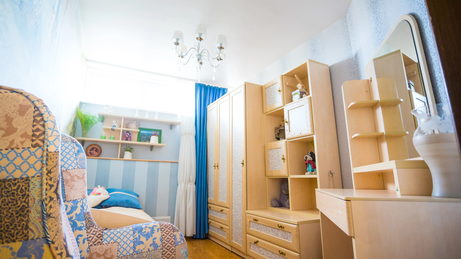 Апартаменты Центр города в 5 минутах езды размещение 12 мест, сауна, кондиционер