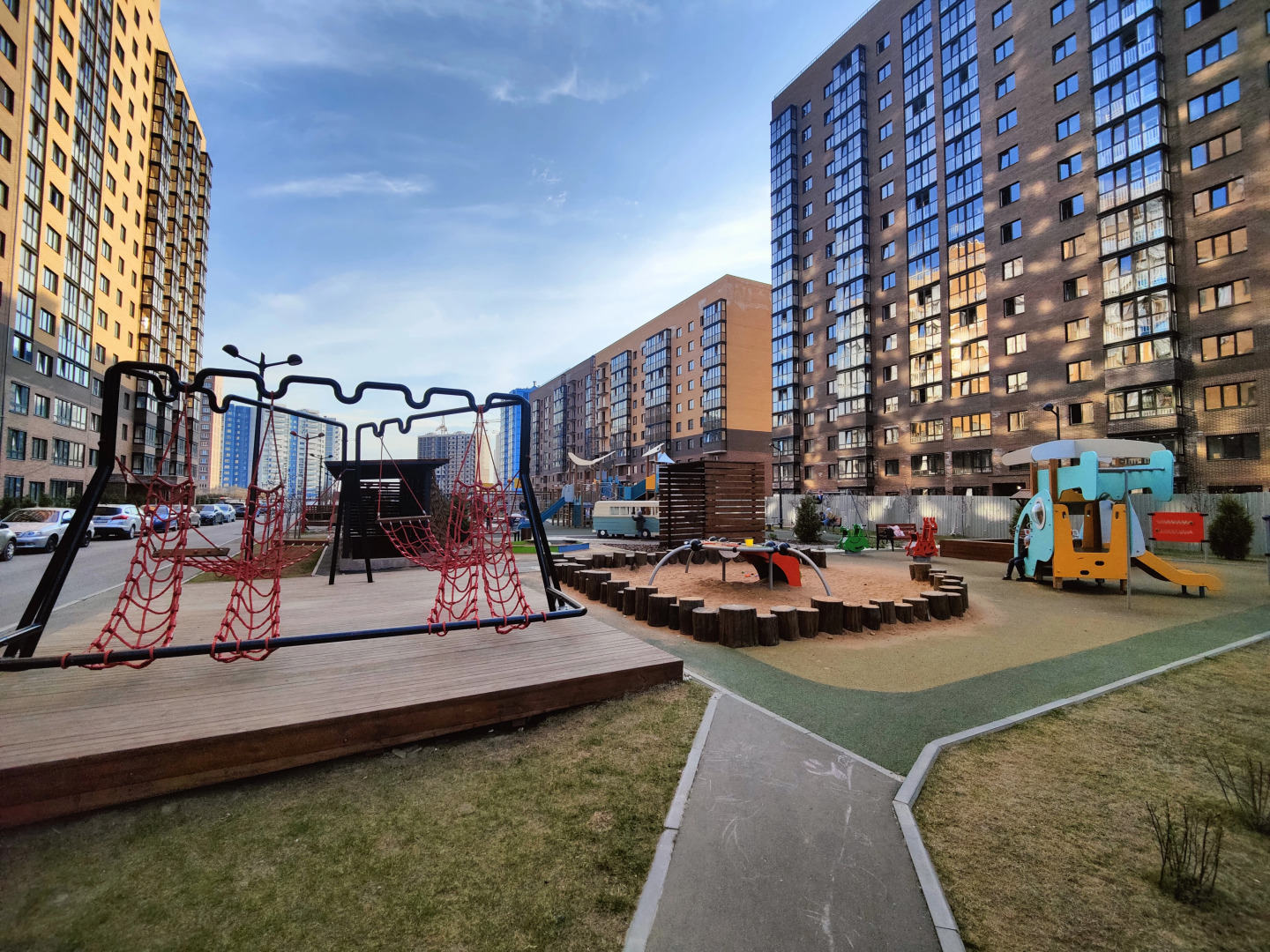 Апартаменты на улице Лемешева 10