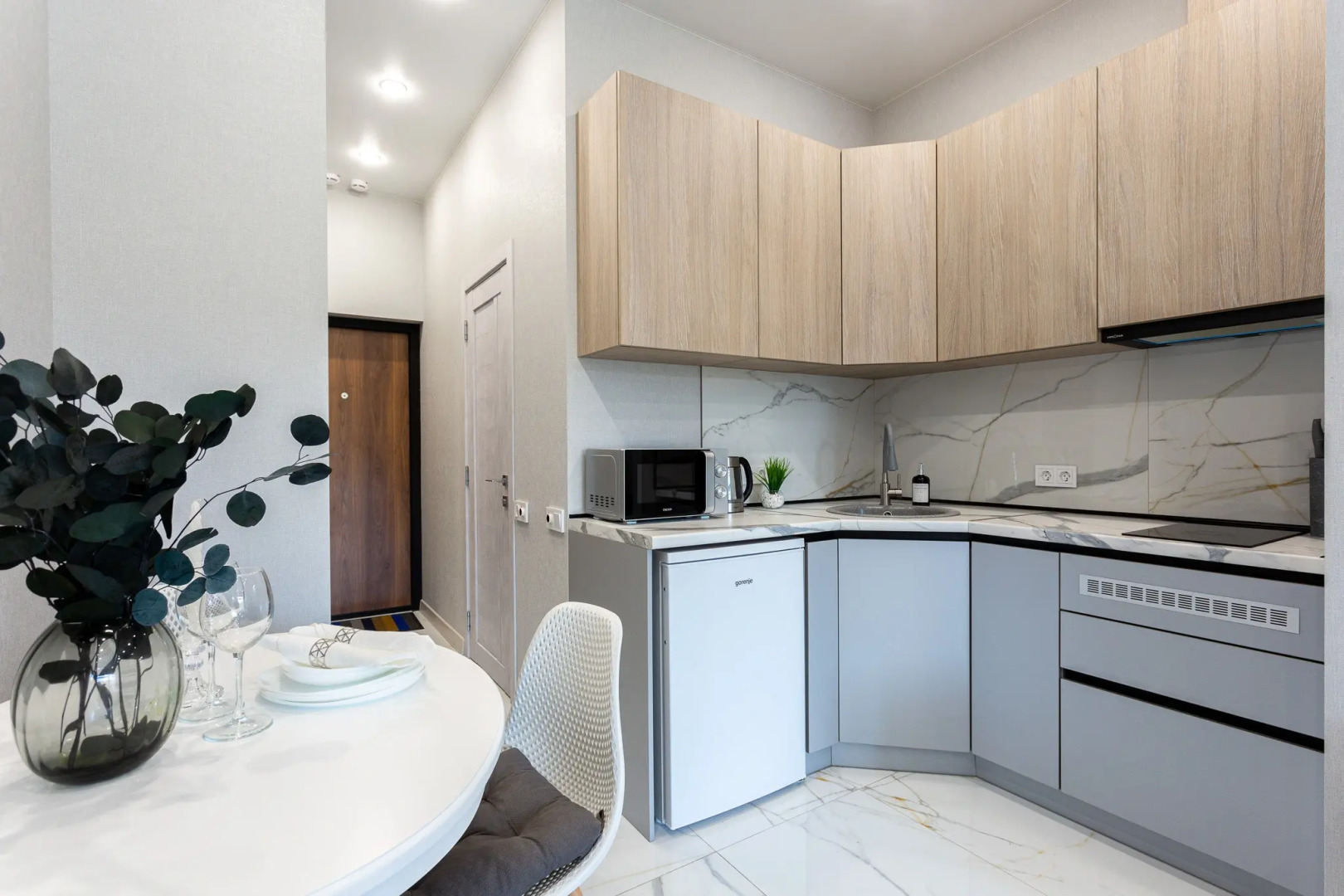 Квартира С балконом возле моря Аллея 254