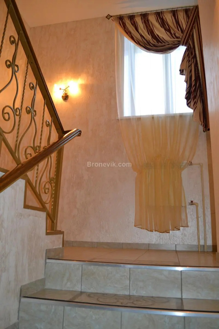 Гостиница Южная