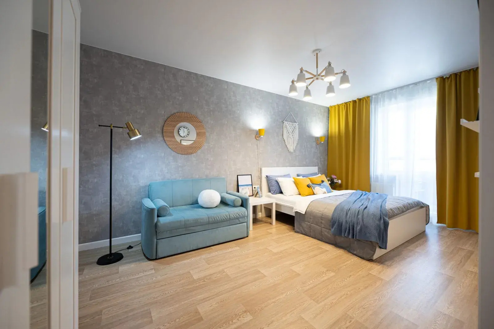 Апартаменты Пять Звёзд на Набережной у ЖК Манхэттен