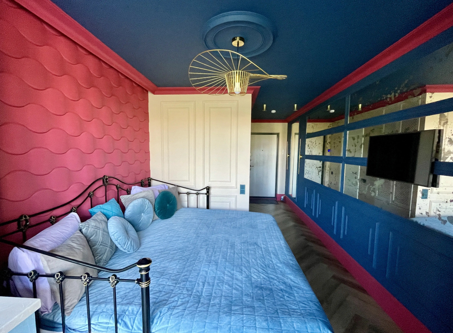 Апартаменты в центре со своей парковкой в 10 минутах до Мамаев Кургана