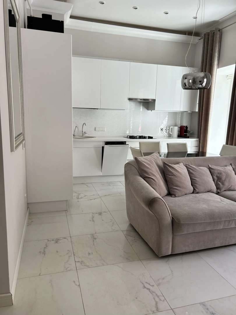 Квартира Piter Apatrments у Эрмитажа (2 спальни, парковка, кондиционер)